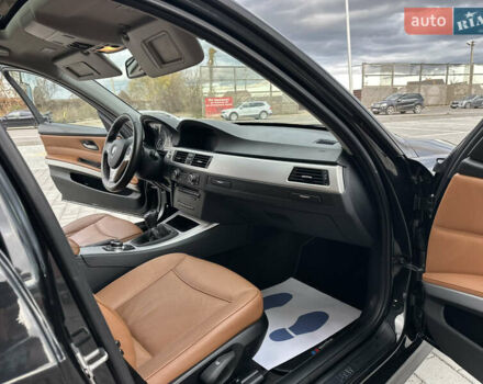 БМВ 3 Серия 2011 в Ивано-Франковске на Automoto.ua Черный БМВ 3 Серия, объемом двигателя 2 л и пробегом 269 тыс. км за 10450 $, фото 35 на Automoto.ua