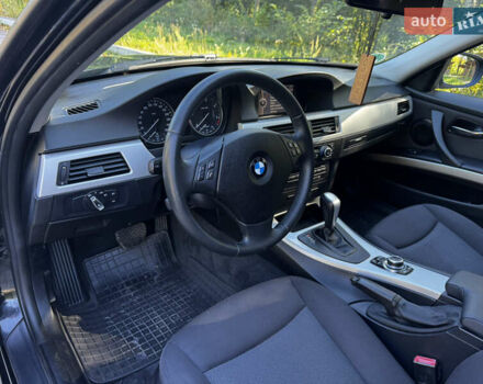 Чорний БМВ 3 Серія, об'ємом двигуна 2 л та пробігом 230 тис. км за 10000 $, фото 14 на Automoto.ua