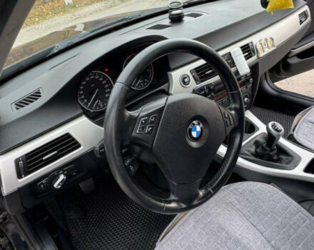 Чорний БМВ 3 Серія, об'ємом двигуна 2 л та пробігом 267 тис. км за 7999 $, фото 27 на Automoto.ua