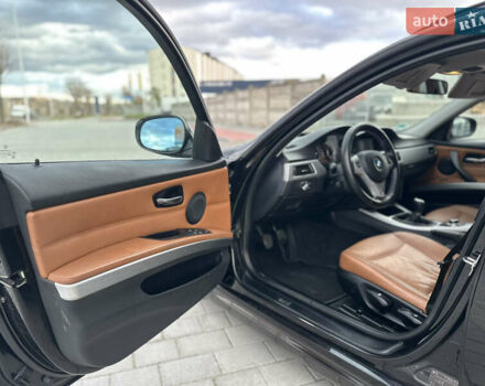 БМВ 3 Серия 2011 в Ивано-Франковске на Automoto.ua Черный БМВ 3 Серия, объемом двигателя 2 л и пробегом 269 тыс. км за 10450 $, фото 29 на Automoto.ua