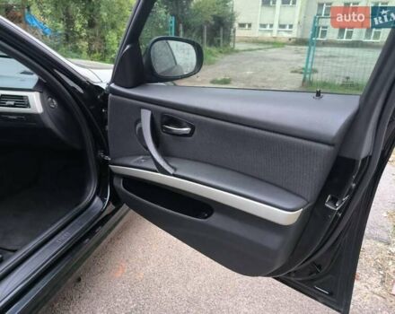 Черный БМВ 3 Серия, объемом двигателя 2 л и пробегом 268 тыс. км за 9200 $, фото 7 на Automoto.ua