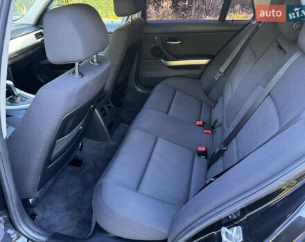 Чорний БМВ 3 Серія, об'ємом двигуна 2 л та пробігом 230 тис. км за 10000 $, фото 13 на Automoto.ua