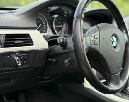 Черный БМВ 3 Серия, объемом двигателя 2 л и пробегом 320 тыс. км за 5900 $, фото 3 на Automoto.ua