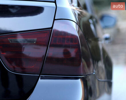 Чорний БМВ 3 Серія, об'ємом двигуна 2 л та пробігом 324 тис. км за 10299 $, фото 12 на Automoto.ua