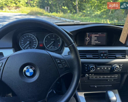 Чорний БМВ 3 Серія, об'ємом двигуна 2 л та пробігом 230 тис. км за 10000 $, фото 11 на Automoto.ua