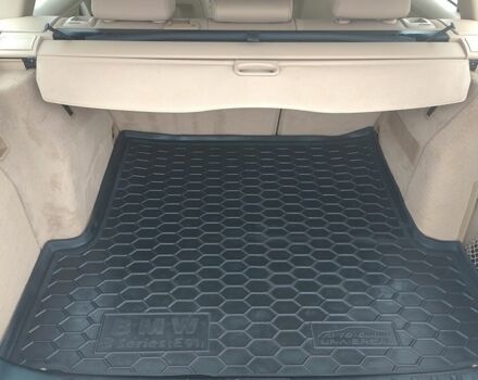 Чорний БМВ 3 Серія, об'ємом двигуна 2 л та пробігом 389 тис. км за 8299 $, фото 11 на Automoto.ua