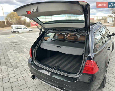 БМВ 3 Серия 2011 в Ивано-Франковске на Automoto.ua Черный БМВ 3 Серия, объемом двигателя 2 л и пробегом 269 тыс. км за 10450 $, фото 22 на Automoto.ua