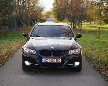 БМВ 3 Серия 2011 в Буске на Automoto.ua Черный БМВ 3 Серия, объемом двигателя 2 л и пробегом 257 тыс. км за 9100 $, фото 3 на Automoto.ua