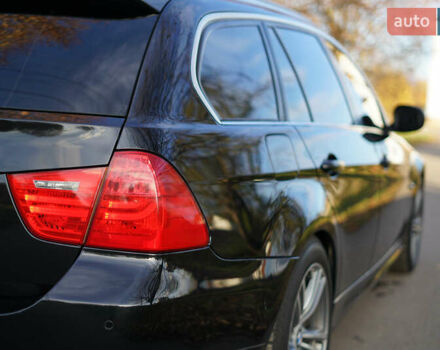 БМВ 3 Серия 2011 в Буске на Automoto.ua Черный БМВ 3 Серия, объемом двигателя 2 л и пробегом 257 тыс. км за 9100 $, фото 16 на Automoto.ua