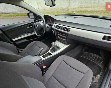 Черный БМВ 3 Серия, объемом двигателя 2 л и пробегом 380 тыс. км за 7999 $, фото 13 на Automoto.ua