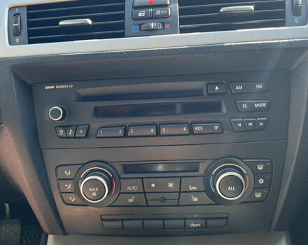 Черный БМВ 3 Серия, объемом двигателя 2 л и пробегом 279 тыс. км за 7650 $, фото 32 на Automoto.ua