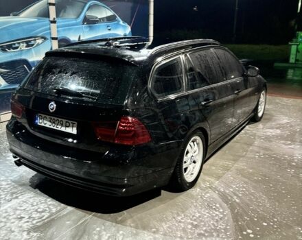 Чорний БМВ 3 Серія, об'ємом двигуна 2 л та пробігом 250 тис. км за 9200 $, фото 7 на Automoto.ua