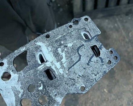 Чорний БМВ 3 Серія, об'ємом двигуна 2 л та пробігом 159 тис. км за 9750 $, фото 71 на Automoto.ua