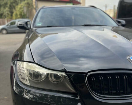 Черный БМВ 3 Серия, объемом двигателя 2 л и пробегом 298 тыс. км за 9450 $, фото 1 на Automoto.ua