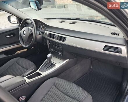 Черный БМВ 3 Серия, объемом двигателя 2 л и пробегом 195 тыс. км за 9300 $, фото 7 на Automoto.ua