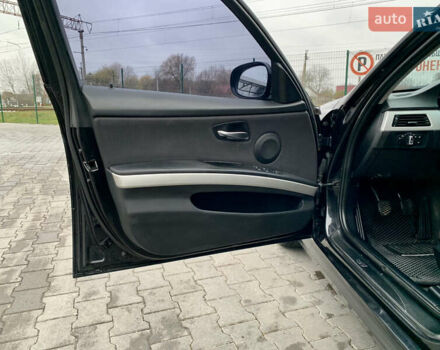 Черный БМВ 3 Серия, объемом двигателя 2 л и пробегом 318 тыс. км за 9300 $, фото 15 на Automoto.ua