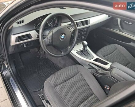 Черный БМВ 3 Серия, объемом двигателя 2 л и пробегом 195 тыс. км за 9300 $, фото 14 на Automoto.ua