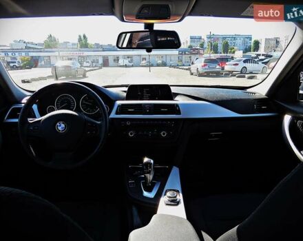 Чорний БМВ 3 Серія, об'ємом двигуна 2 л та пробігом 264 тис. км за 12700 $, фото 13 на Automoto.ua