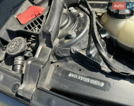 Черный БМВ 3 Серия, объемом двигателя 2 л и пробегом 330 тыс. км за 10999 $, фото 23 на Automoto.ua