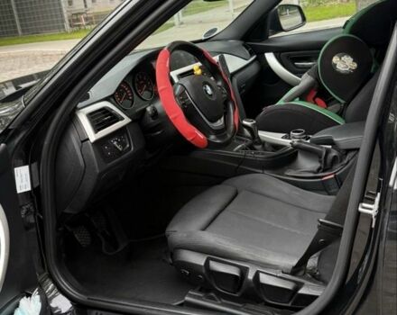 Чорний БМВ 3 Серія, об'ємом двигуна 2 л та пробігом 304 тис. км за 8536 $, фото 6 на Automoto.ua
