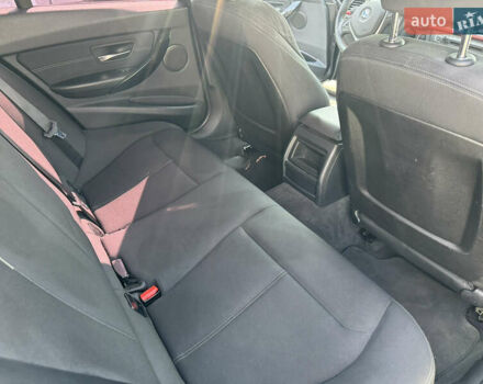 Черный БМВ 3 Серия, объемом двигателя 2 л и пробегом 330 тыс. км за 10999 $, фото 39 на Automoto.ua