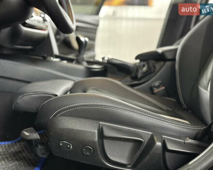 Черный БМВ 3 Серия, объемом двигателя 2 л и пробегом 271 тыс. км за 13750 $, фото 72 на Automoto.ua