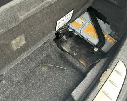 Чорний БМВ 3 Серія, об'ємом двигуна 2 л та пробігом 265 тис. км за 10000 $, фото 13 на Automoto.ua