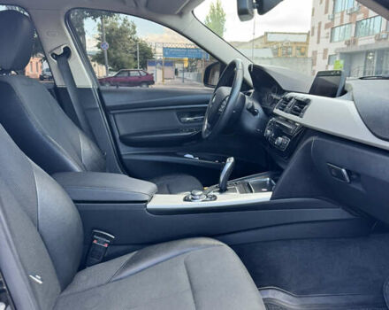 Черный БМВ 3 Серия, объемом двигателя 2 л и пробегом 230 тыс. км за 17300 $, фото 13 на Automoto.ua