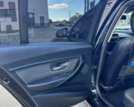 Черный БМВ 3 Серия, объемом двигателя 2 л и пробегом 230 тыс. км за 17300 $, фото 9 на Automoto.ua