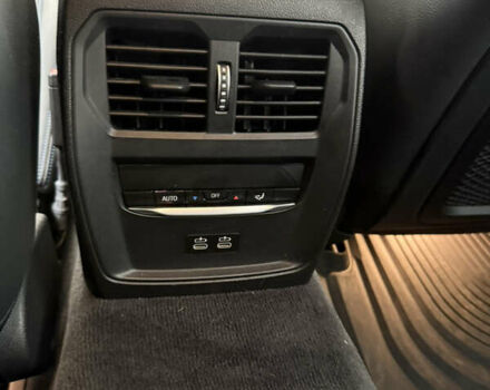 Чорний БМВ 3 Серія, об'ємом двигуна 2.99 л та пробігом 102 тис. км за 42500 $, фото 11 на Automoto.ua