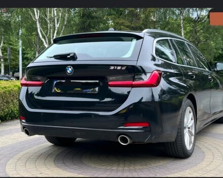 БМВ 3 Серия 2022 в Стрые на Automoto.ua Черный БМВ 3 Серия, объемом двигателя 2 л и пробегом 82 тыс. км за 32044 $, фото 4 на Automoto.ua