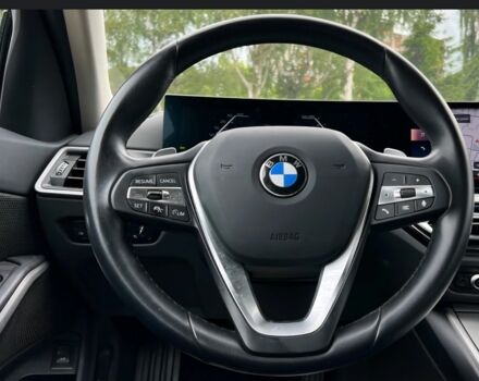 БМВ 3 Серия 2022 в Стрые на Automoto.ua Черный БМВ 3 Серия, объемом двигателя 2 л и пробегом 82 тыс. км за 32044 $, фото 11 на Automoto.ua