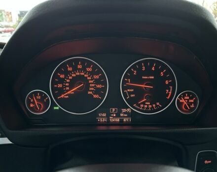 Чорний БМВ 3 Серія, об'ємом двигуна 2 л та пробігом 124 тис. км за 13300 $, фото 5 на Automoto.ua