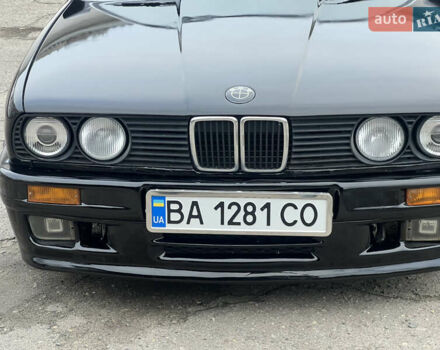 Чорний БМВ 3 Серія, об'ємом двигуна 2.4 л та пробігом 253 тис. км за 2100 $, фото 1 на Automoto.ua