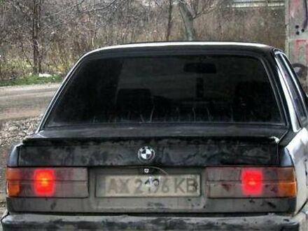 Чорний БМВ 3 Серія, об'ємом двигуна 2 л та пробігом 300 тис. км за 2350 $, фото 1 на Automoto.ua