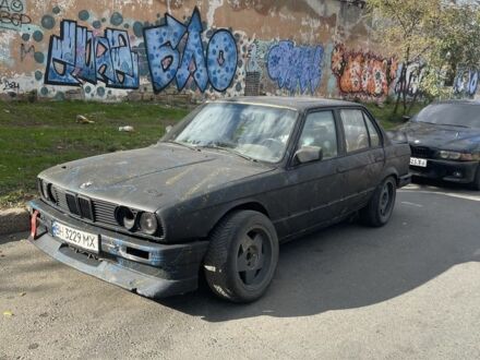 Черный БМВ 3 Серия, объемом двигателя 2.5 л и пробегом 99 тыс. км за 2200 $, фото 1 на Automoto.ua