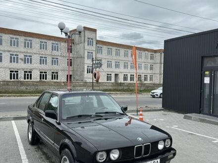 Черный БМВ 3 Серия, объемом двигателя 1.6 л и пробегом 194 тыс. км за 5500 $, фото 1 на Automoto.ua
