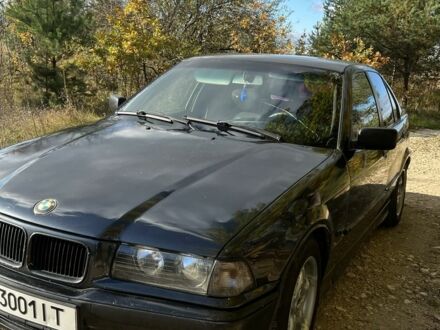 БМВ 3 Серія 1992 у Новояворівськ на Automoto.ua Чорний БМВ 3 Серія, об'ємом двигуна 1.8 л та пробігом 40 тис. км за 2200 $, фото 1 на Automoto.ua