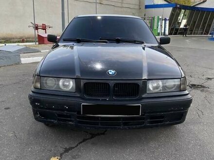 Чорний БМВ 3 Серія, об'ємом двигуна 1.6 л та пробігом 390 тис. км за 3350 $, фото 1 на Automoto.ua