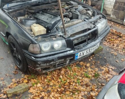 Черный БМВ 3 Серия, объемом двигателя 2.5 л и пробегом 360 тыс. км за 1650 $, фото 1 на Automoto.ua