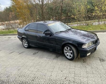 Черный БМВ 3 Серия, объемом двигателя 1.8 л и пробегом 215 тыс. км за 1900 $, фото 1 на Automoto.ua