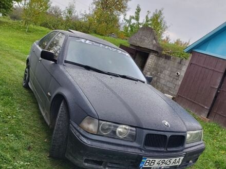 БМВ 3 Серія 1993 у Чернівцях на Automoto.ua Чорний БМВ 3 Серія, об'ємом двигуна 2.5 л та пробігом 400 тис. км за 1300 $, фото 1 на Automoto.ua