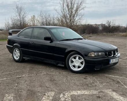 Черный БМВ 3 Серия, объемом двигателя 0 л и пробегом 300 тыс. км за 1625 $, фото 1 на Automoto.ua