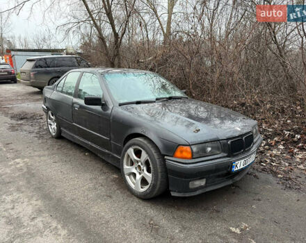 Черный БМВ 3 Серия, объемом двигателя 2 л и пробегом 100 тыс. км за 11000 $, фото 1 на Automoto.ua