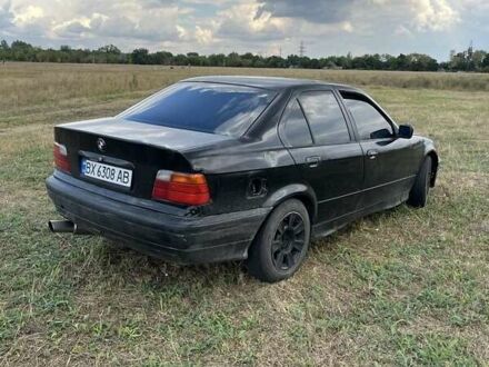 Чорний БМВ 3 Серія, об'ємом двигуна 1.6 л та пробігом 300 тис. км за 1453 $, фото 1 на Automoto.ua