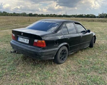 Чорний БМВ 3 Серія, об'ємом двигуна 1.6 л та пробігом 300 тис. км за 1453 $, фото 1 на Automoto.ua