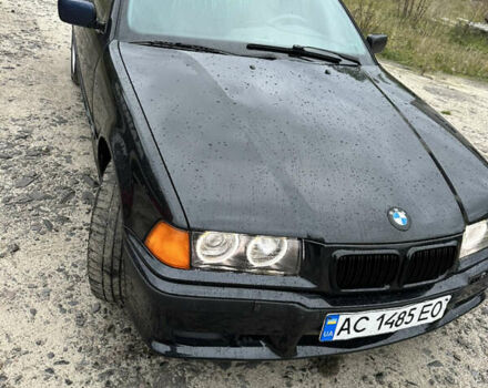 Чорний БМВ 3 Серія, об'ємом двигуна 1.8 л та пробігом 545 тис. км за 1900 $, фото 1 на Automoto.ua