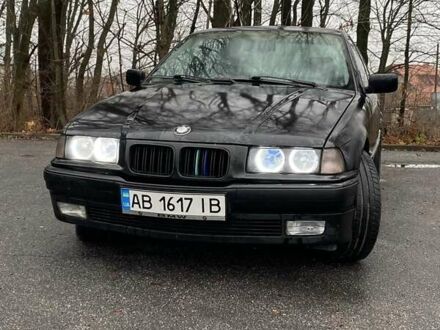 Черный БМВ 3 Серия, объемом двигателя 1.99 л и пробегом 420 тыс. км за 3300 $, фото 1 на Automoto.ua