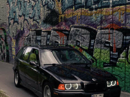 Чорний БМВ 3 Серія, об'ємом двигуна 2.8 л та пробігом 414 тис. км за 4750 $, фото 1 на Automoto.ua