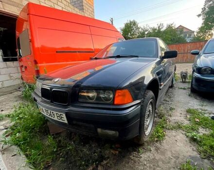 Черный БМВ 3 Серия, объемом двигателя 2.8 л и пробегом 200 тыс. км за 2800 $, фото 1 на Automoto.ua